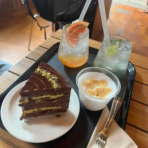 공간상점 신동점 실사 사진 1