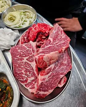 홍대장소고기집 본점 실사 사진 4