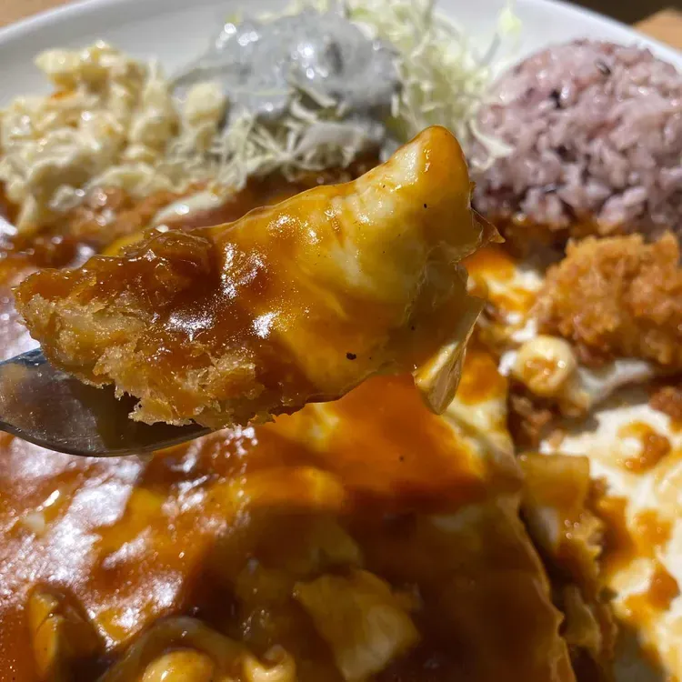 뚱보아저씨 수제돈까스 아주대점 실사 사진 5