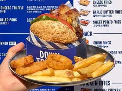 다운타우너 광교중앙역 실사 사진