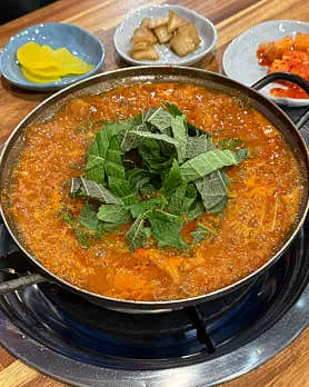 금돈곱창전골 실사 사진 4