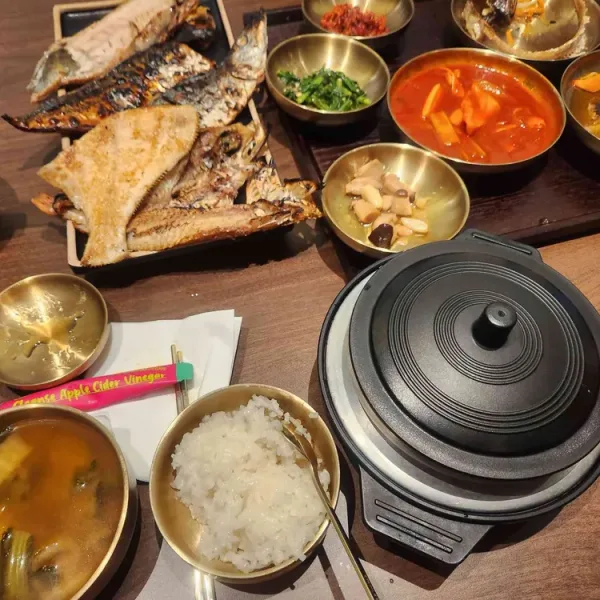 바다를 먹은 고등어 갤러리아 광교점 실사 사진 2