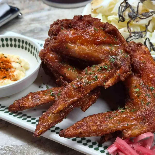 타치타치 비어스탠드 실사 사진 1