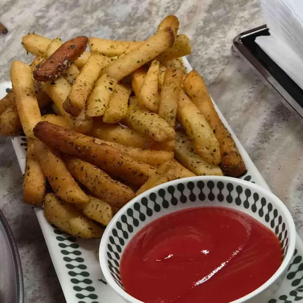 타치타치 비어스탠드 실사 사진 2