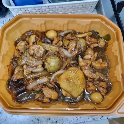 동궁찜닭 수원광교점 실사 사진 2