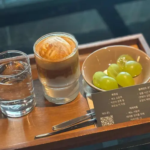 행궁동 바이닐라운지 실사 사진 2