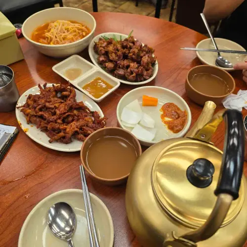 쎈언니 숯불닭발 실사 사진 2