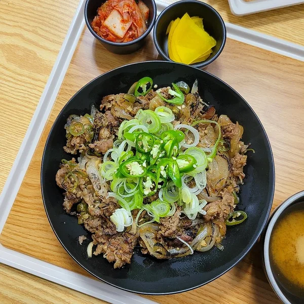 수제치즈카츠식당 원천동 실사 사진 3
