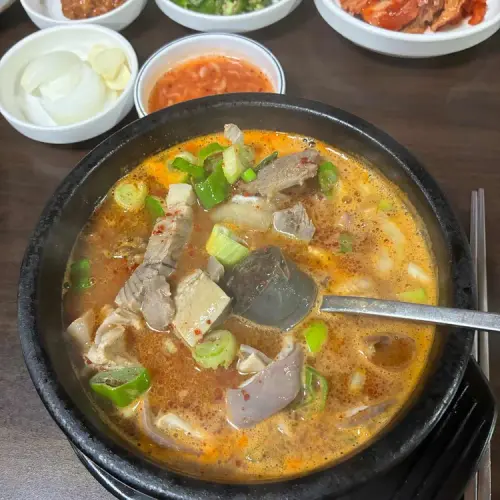 장터순대국식당 영화동 실사 사진 1