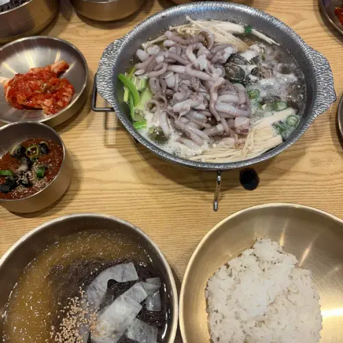 탑동 남도밥상정식 실사 사진 1