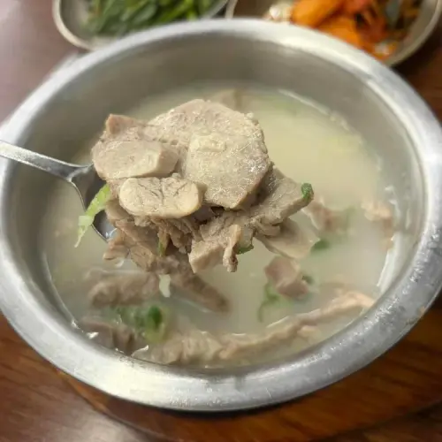 수육국밥명가 수원역점 실사 사진 1