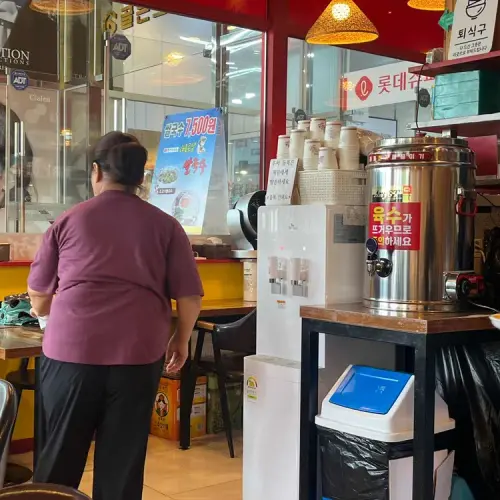 분짜와짜조식당 망포동 실사 사진 2