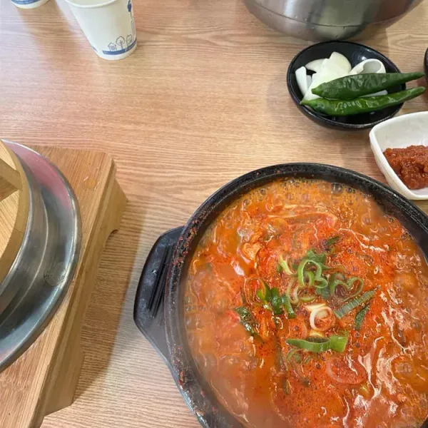 호매실동 수육국밥 실사 사진 1