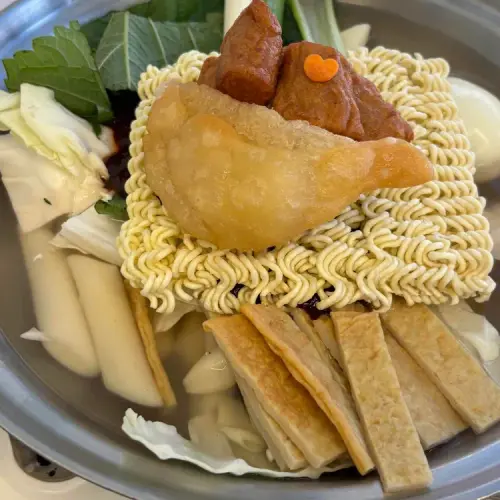 교동원조 매콤김치만두 실사 사진 1